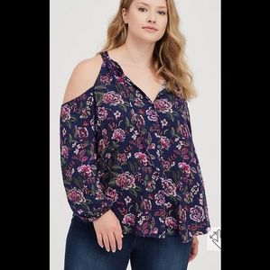 Torrid cold shoulder crinkle top